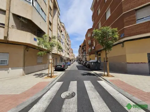 Piso en Hospital-Parque Sur