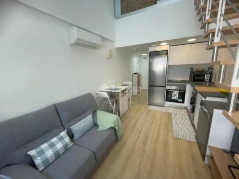 Loft en Rosa Luxemburgo-Padrerón-Polígono Industrial Norte