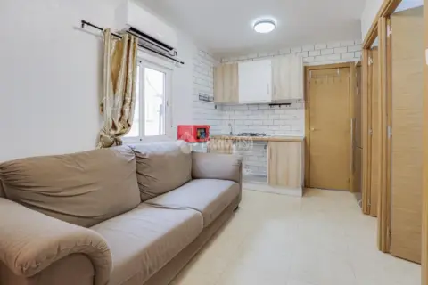 Piso en La Salut-Lloreda-Sistrells