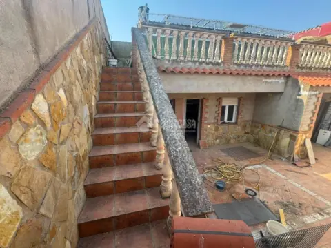 Casa adosada en Cerro Reyes