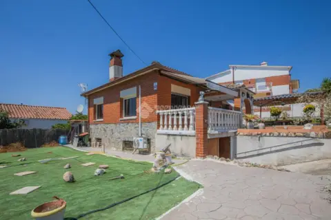 Casa unifamiliar en Can Fatjó-Can Ximelis-Can Serrafosà-Sant Jordi Park