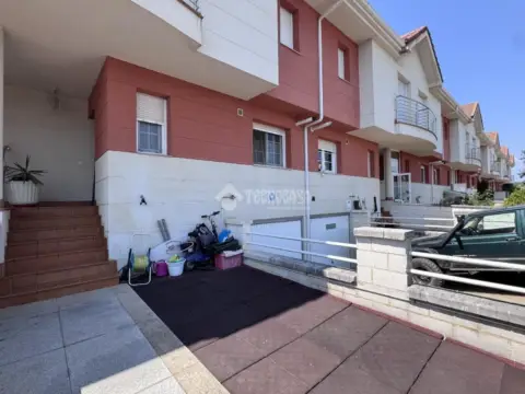 Casa pareada en Urbanización Mirador