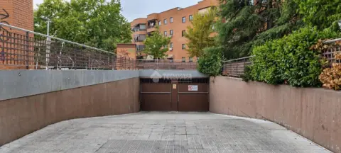 Garaje en Montserrat
