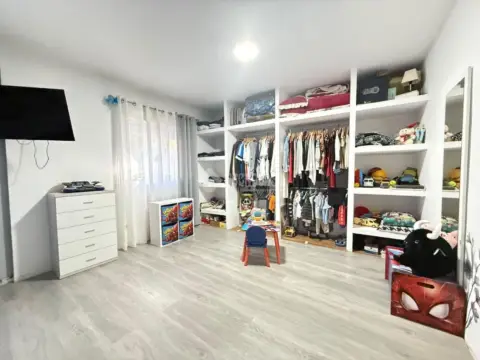 Casa pareada en Ontígola