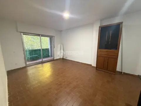 Piso en Carlos Ruiz