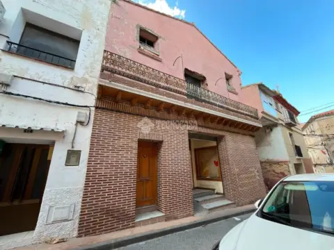 Casa pareada en Magallón