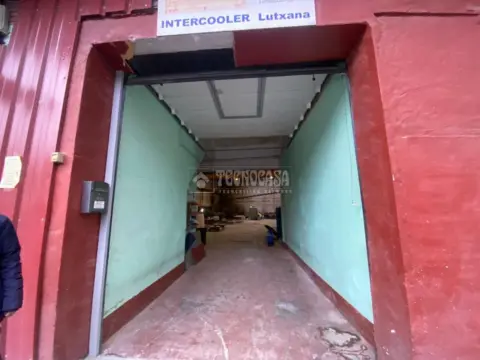 Nave industrial en Lutxana-Llano