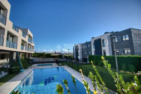 Piso en calle Eduardo Obregon Barreda