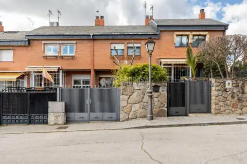 Casa adosada en Casco Antiguo