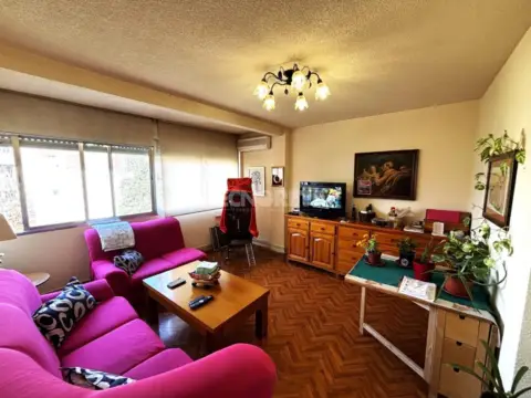 Piso en calle de Sevilla