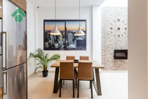 Casa adosada en Centro