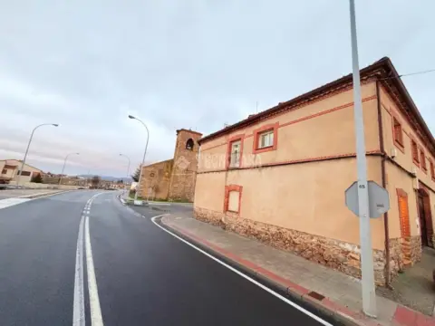 Piso en Torrecaballeros