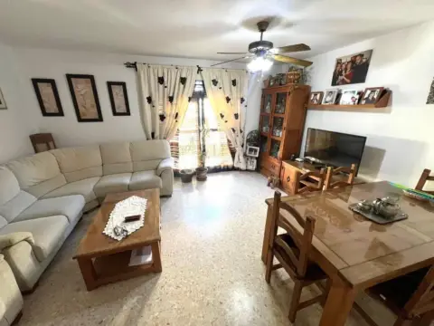 Piso en calle de Carmen Laforet