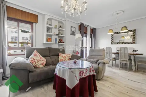 Piso en Vista Alegre-Parque Cruz Conde