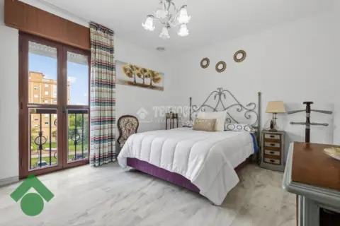 Piso en Vista Alegre-Parque Cruz Conde