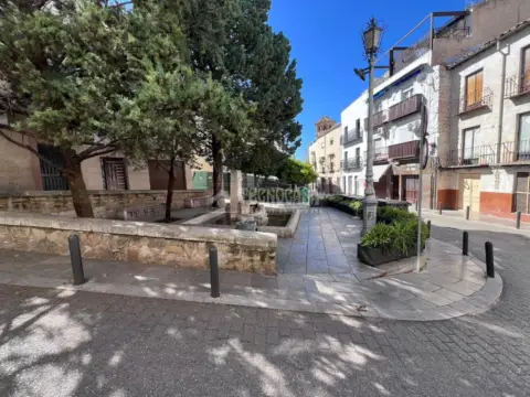 Casa pareada en Ctra. de Circunvalación-La Magdalena