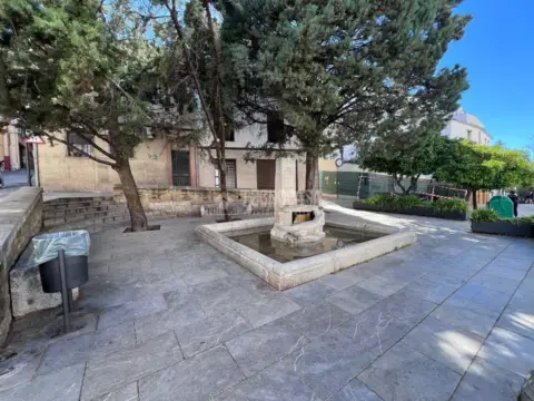 Casa pareada en Ctra. de Circunvalación-La Magdalena