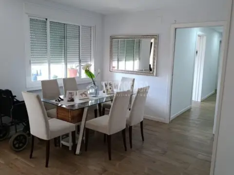 Piso en calle Macedonia