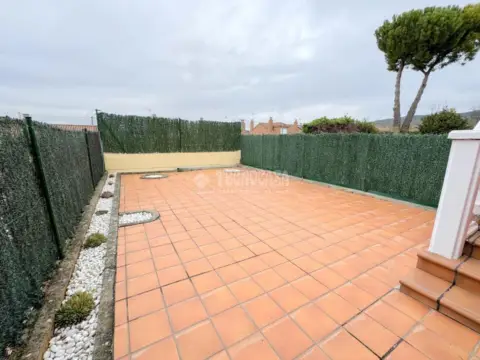 Casa adosada en Torrelaguna