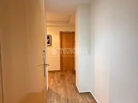 Casa adosada en calle de la Cuesta de la Bolita