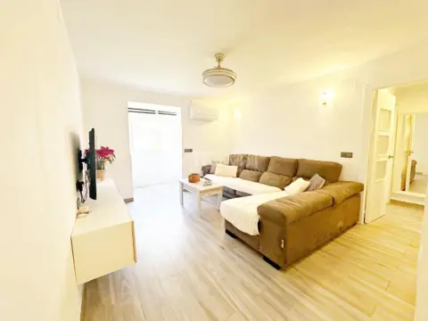 Piso en Puerta Blanca-Almudena-Mainake