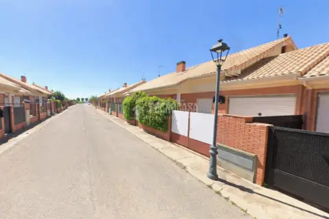 Casa adosada en Pozo de Guadalajara