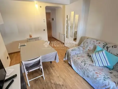 Piso en Valdezarza