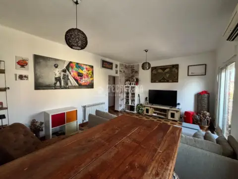 Piso en San Isidro, Estación