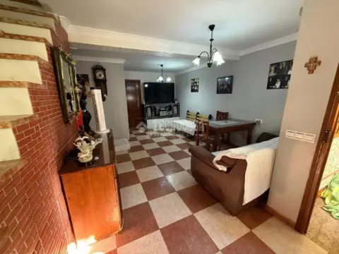 Casa adosada en Utrera