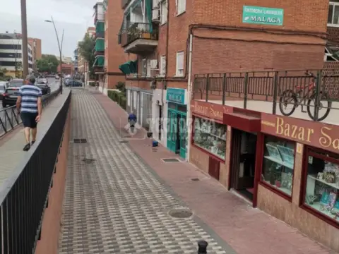 Local comercial en calle de Málaga