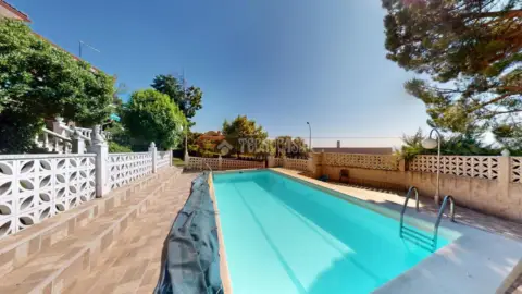 Casa unifamiliar en calle de Río Dulce-Las Colinas