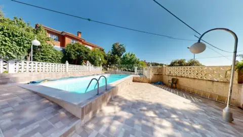 Casa unifamiliar en calle de Río Dulce-Las Colinas