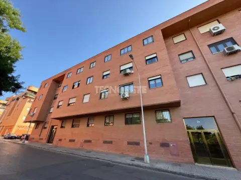 Piso en Constitución-Balconcillo