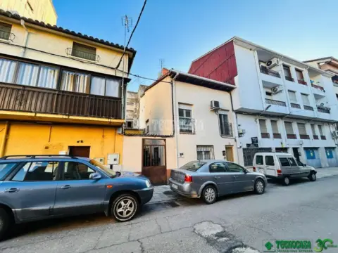Casa adosada en Arenas de San Pedro