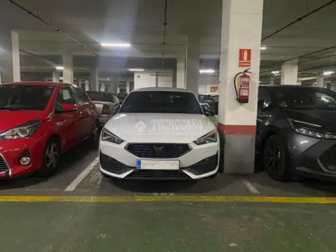Garaje en La Nova Esquerra de l'Eixample