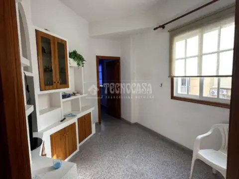 Casa adosada en La Salud-El Perú-Cruz del Señor-Buenavista