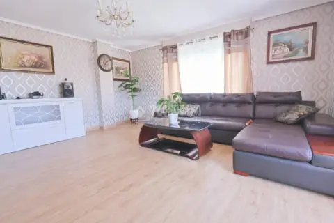 Piso en Avinguda Nou d'Octubre-Port de Sagunt