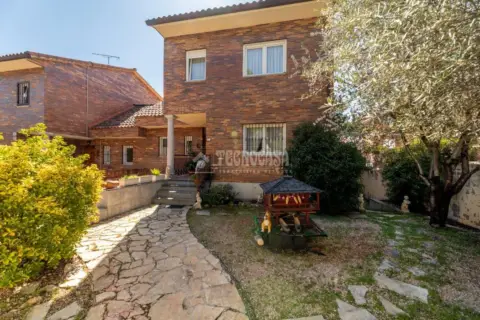 Casa pareada en Colonia