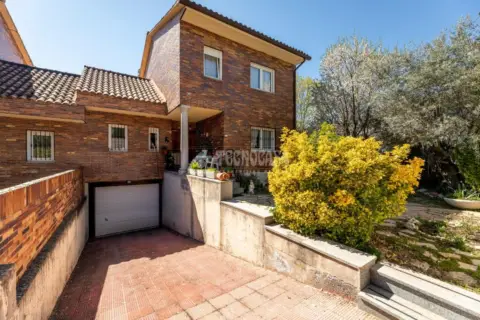 Casa pareada en Colonia