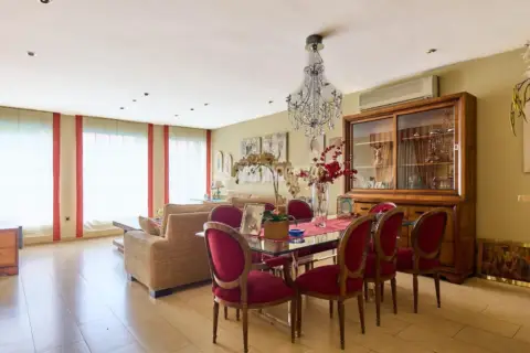 Casa unifamiliar en Los Villares-Grupo Pinar