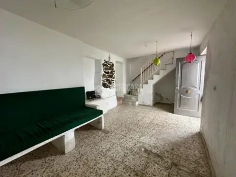 Casa pareada en Núcleo