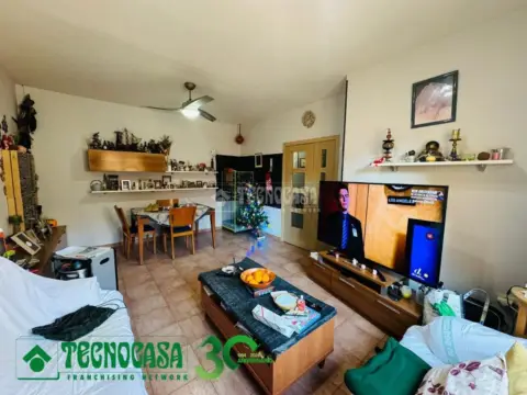 Casa adosada en Burguillos de Toledo