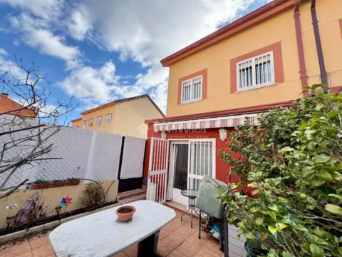 Casa adosada en Daganzo de Arriba