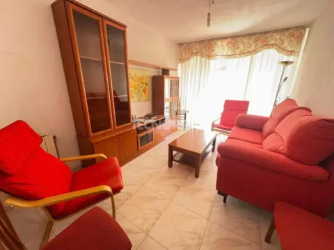 Piso en calle de Sevilla