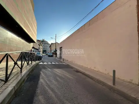 Terreno en calle Verónica
