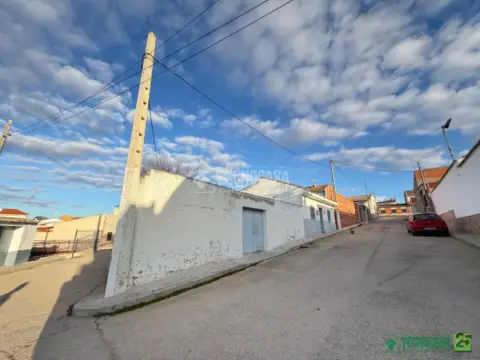 Casa pareada en calle del Romero