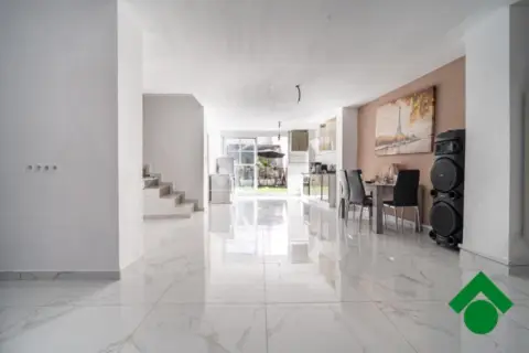 Casa adosada en Chauchina