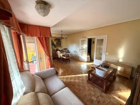 Piso en Valdeacederas