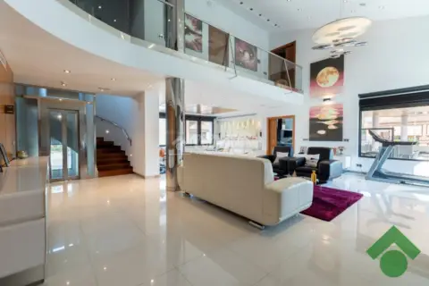 Casa unifamiliar en Ogíjares