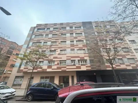 Piso en calle de Altagracia